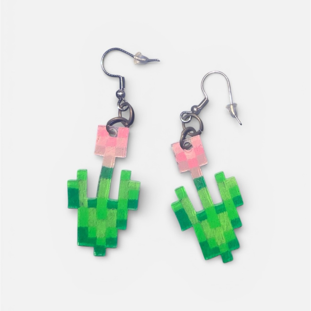 minecraft pink tulip earrings